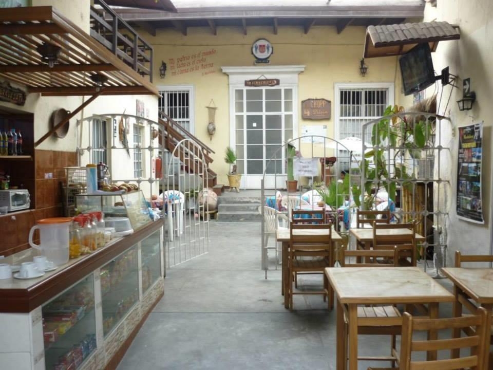 特鲁希略 El Mochilero旅舍 外观 照片