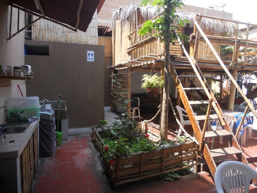 特鲁希略 El Mochilero旅舍 外观 照片
